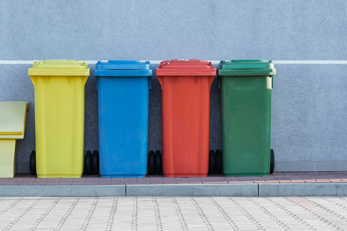 Poubelles la vie