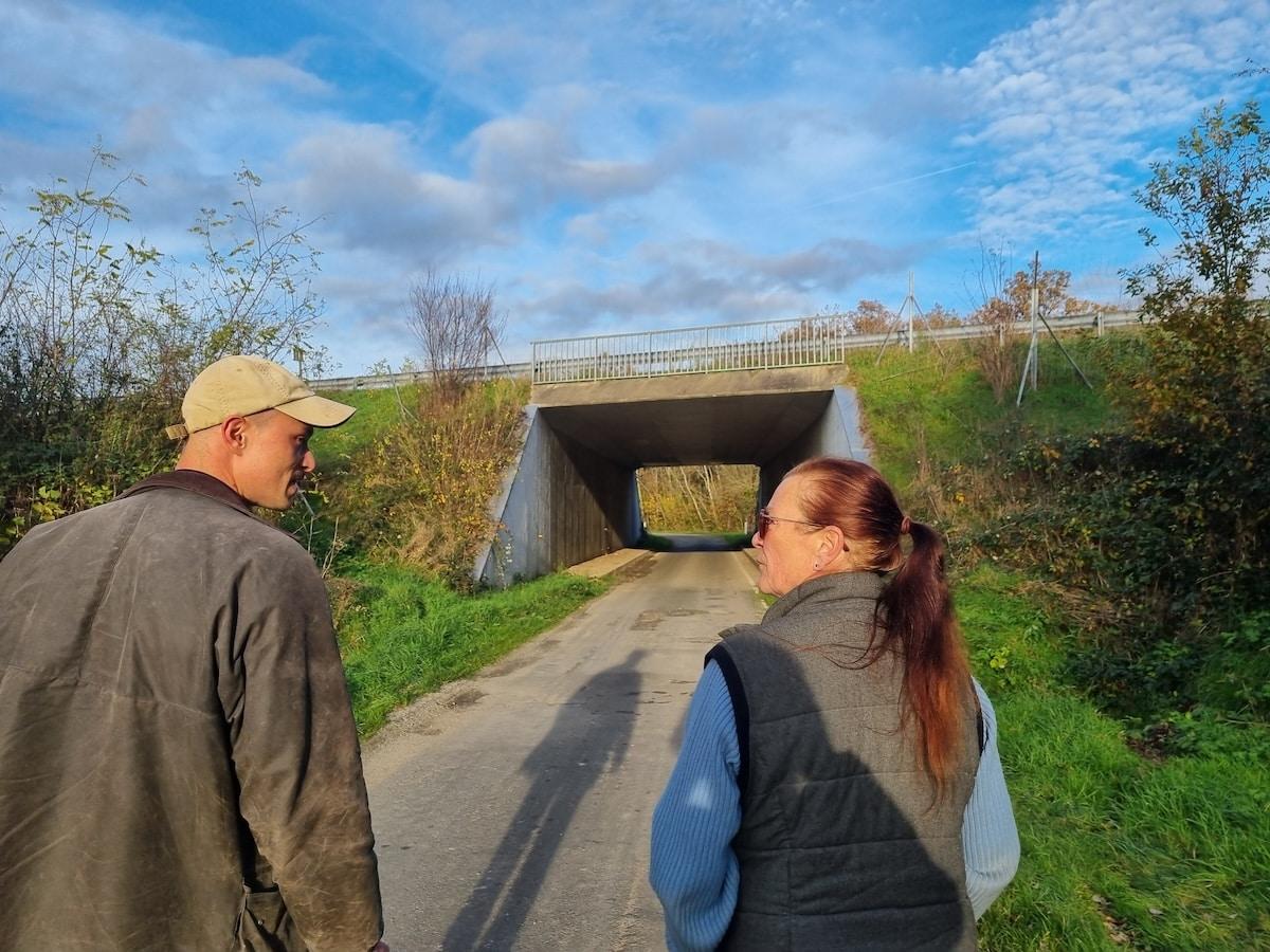 «Je suis traumatisée à vie» : battues administratives, balle perdue… une autoroute pourrit la vie de la famille Kaak depuis 35 ans