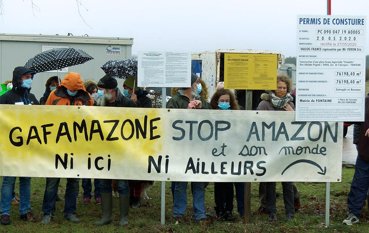 Amazon abandonne son projet de méga-entrepôt dans le Gard