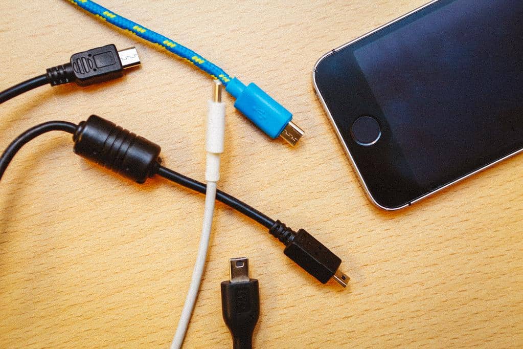 La Commission veut imposer un chargeur unique pour tous les appareils électroniques