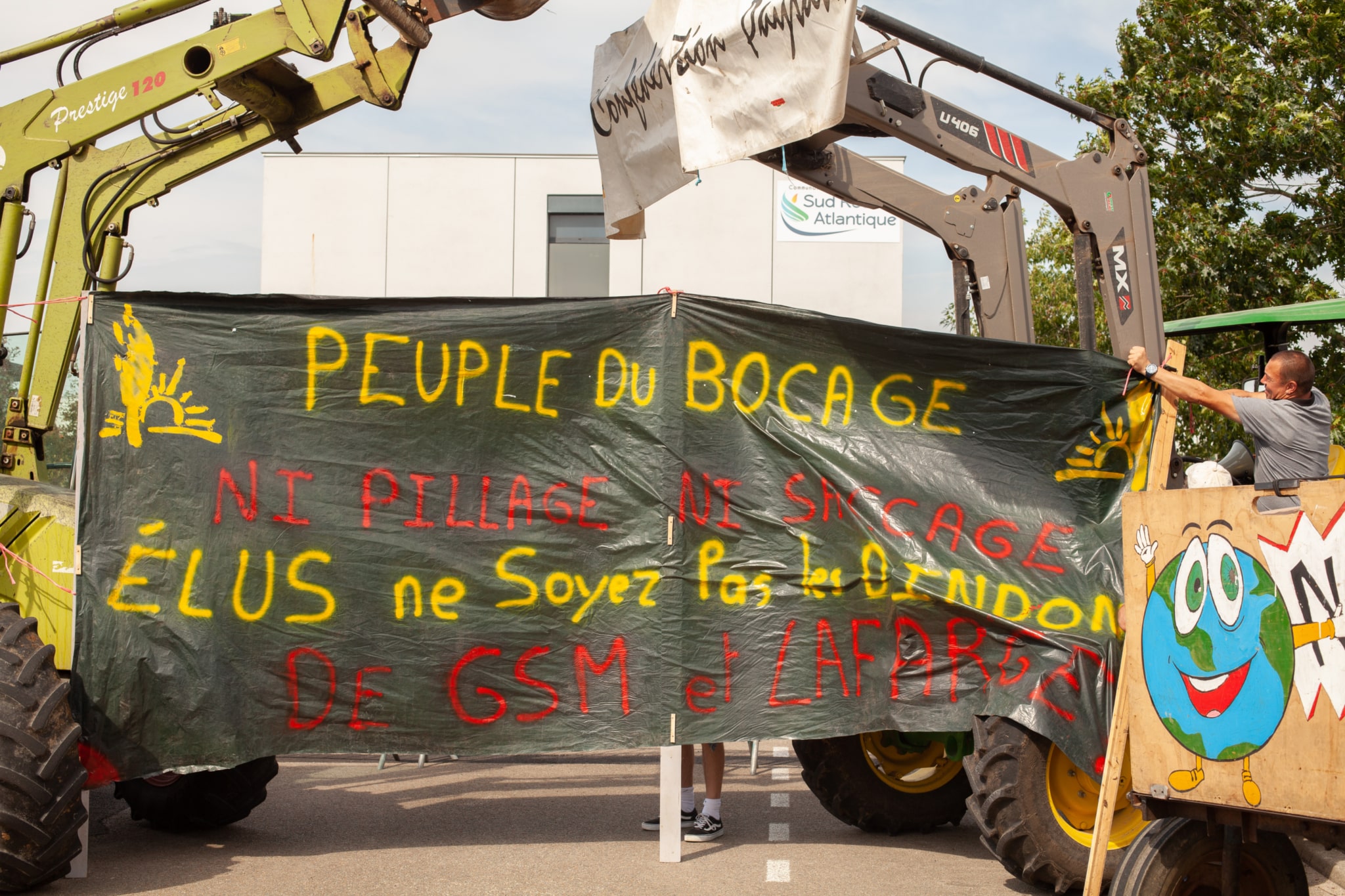 En Loire-Atlantique, cinq collectifs s’allient pour lutter contre les carrières de sable