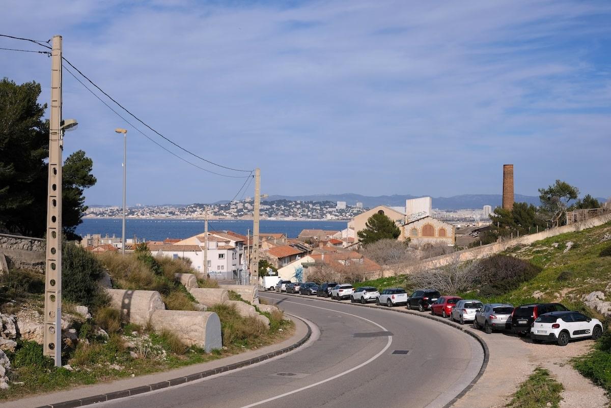 Rues fermées, forêts grillagées… «Le paysage est un miroir qui renvoie le reflet de notre inaction climatique, écologique et sociale»