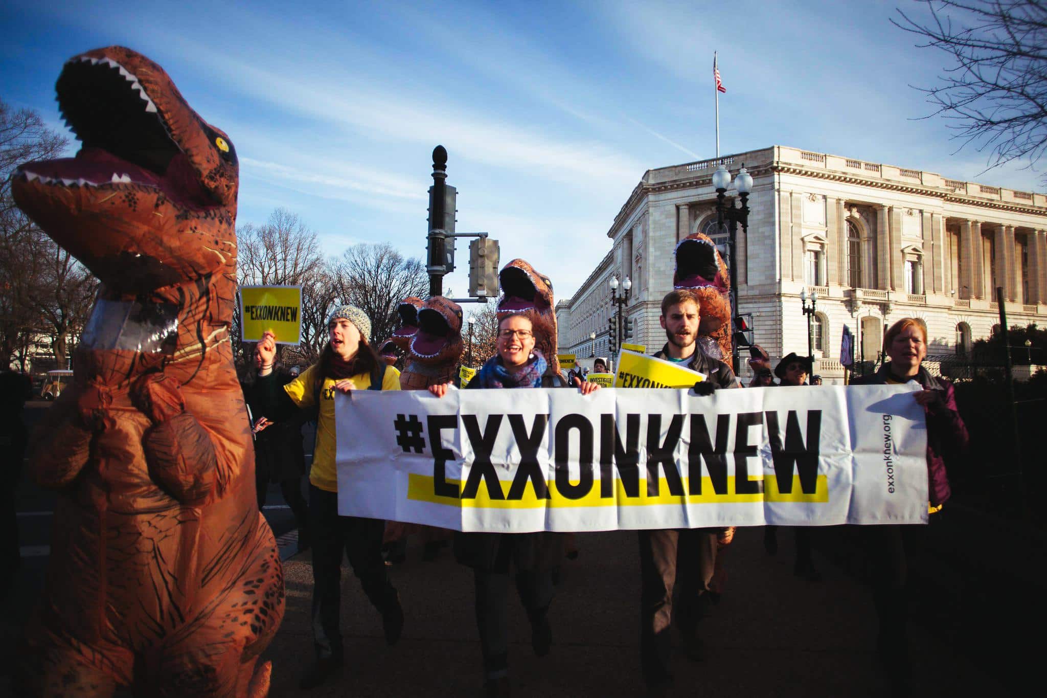 Les géants du pétrole interrogés par le Congrès américain sur leurs décennies de mensonges climatiques