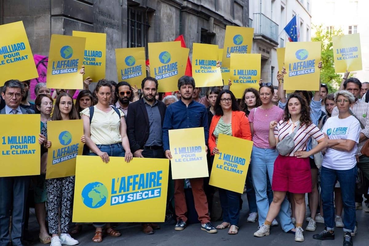 Plus d’1,5 million de signatures contre la loi Duplomb : quelles sont les cinq pétitions les plus signées de l’histoire en France ?