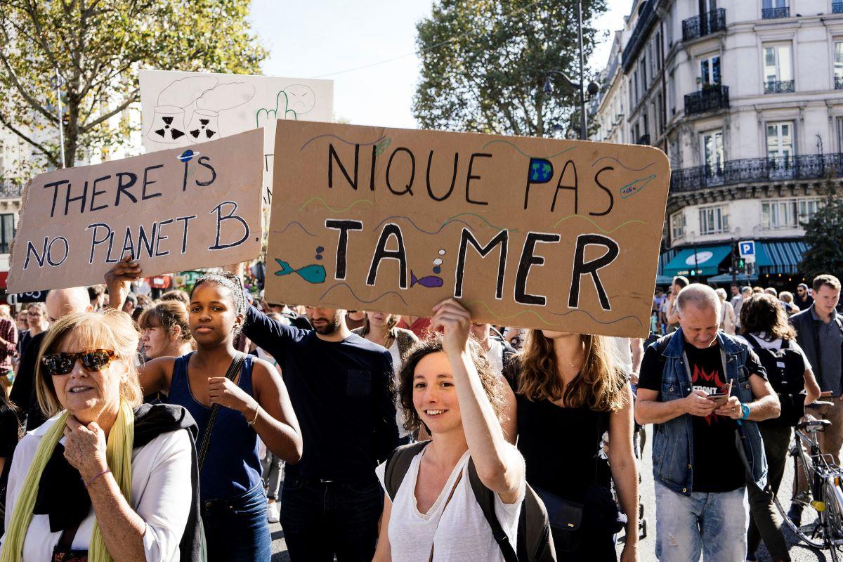 Des femmes, des jeunes et des diplômés : une étude décortique le mouvement climat