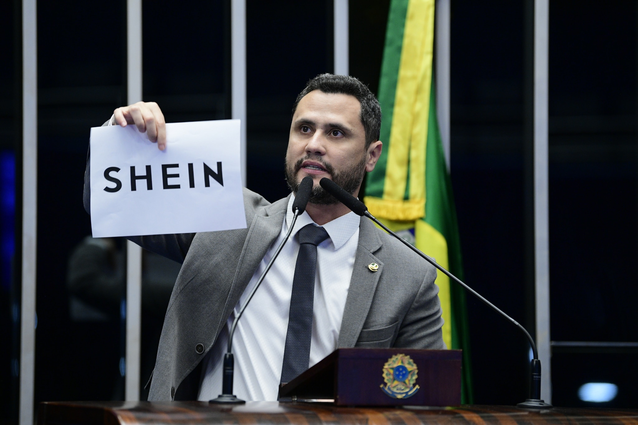 Plus de 7 000 nouveaux vêtements ajoutés au catalogue chaque jour : comment Shein déshabille la planète