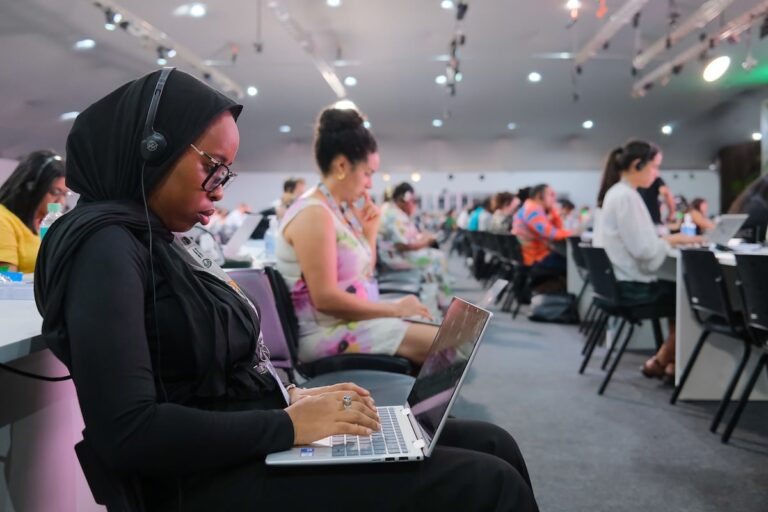 COP30 : dans la dernière ligne droite des négociations, «la France fait partie des pays qui bloquent des avancées essentielles»