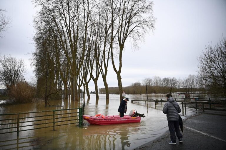 Une crue «exceptionnelle» qui dépasse «tous nos records» : l’ouest de la France toujours en proie à des inondations catastrophiques