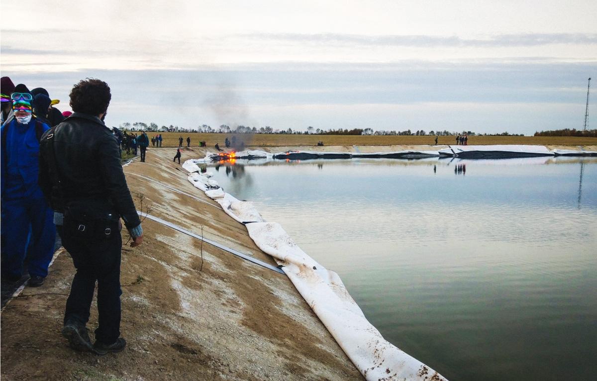 Dans les Deux-Sèvres, les « méga-bassines » deviennent le symbole à détruire de l’agriculture industrielle
