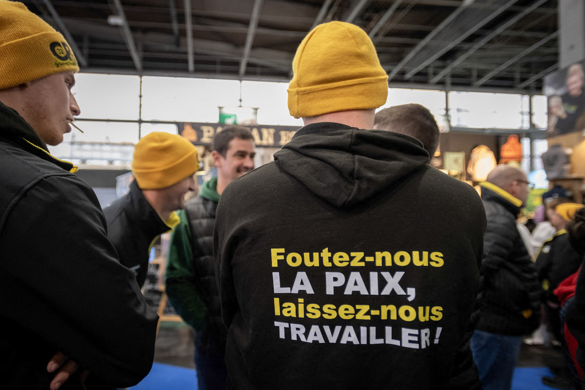 Anti-écolos, proche de l’extrême droite et adepte des coups de force : tout savoir sur la Coordination rurale, syndicat agricole en pleine ascension