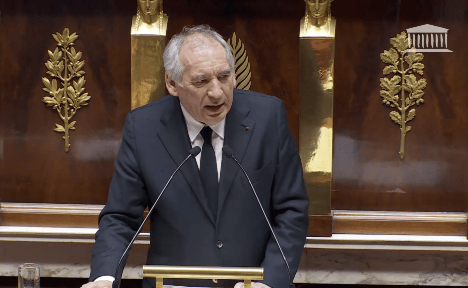 «Désastreux» : le discours de politique générale de François Bayrou fait l’impasse sur l’urgence écologique