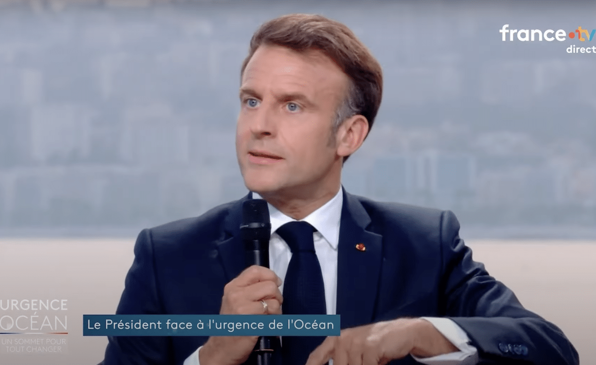 De la presse régionale à France 2, Emmanuel Macron s’offre une tournée de réhabilitation écologique