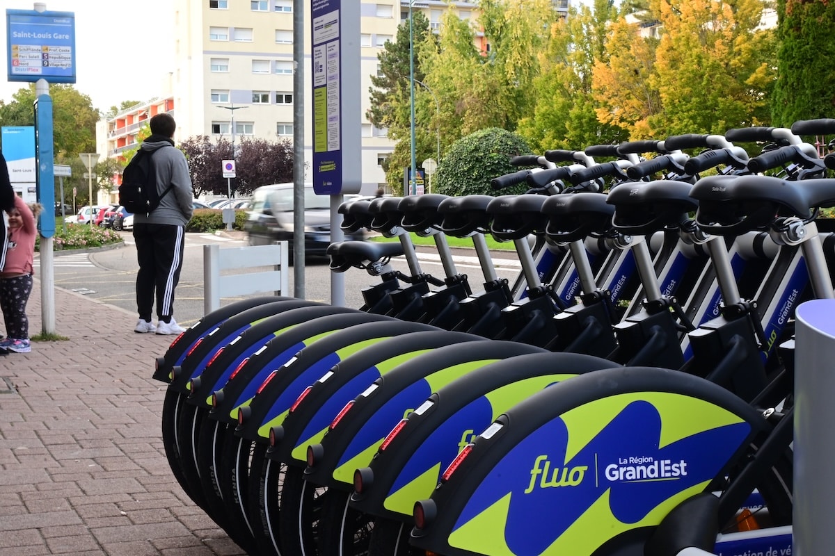 «Ça coûte cher si on en a besoin tous les jours» : en région Grand Est, démarrage timide pour les vélos en libre-service dans les gares