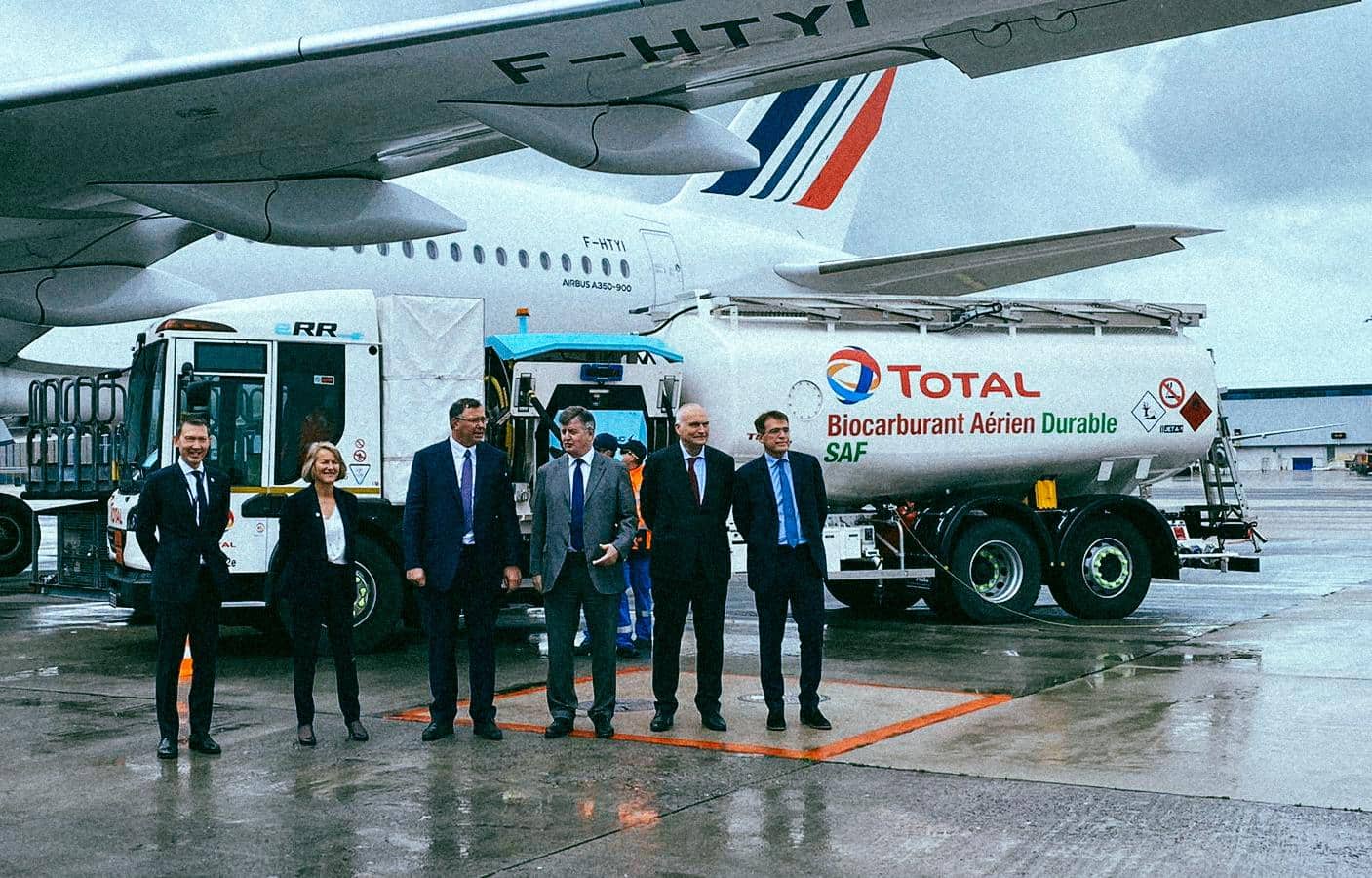 L&rsquo;« avion vert » de Total et du gouvernement carbure au greenwashing