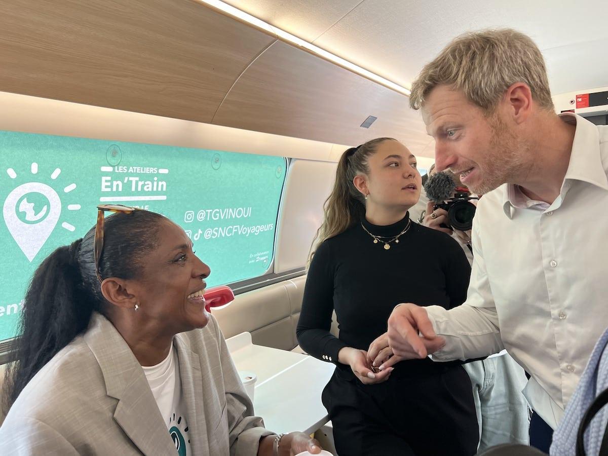 Un atelier sur le climat à 320 km/h dans un train avec Marie-José Pérec