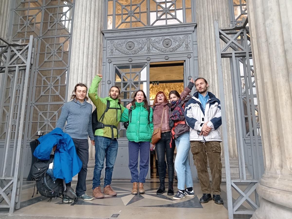 Prison avec sursis requise contre les militants d’Extinction rebellion qui avaient envahi l’usine Arkema près de Lyon