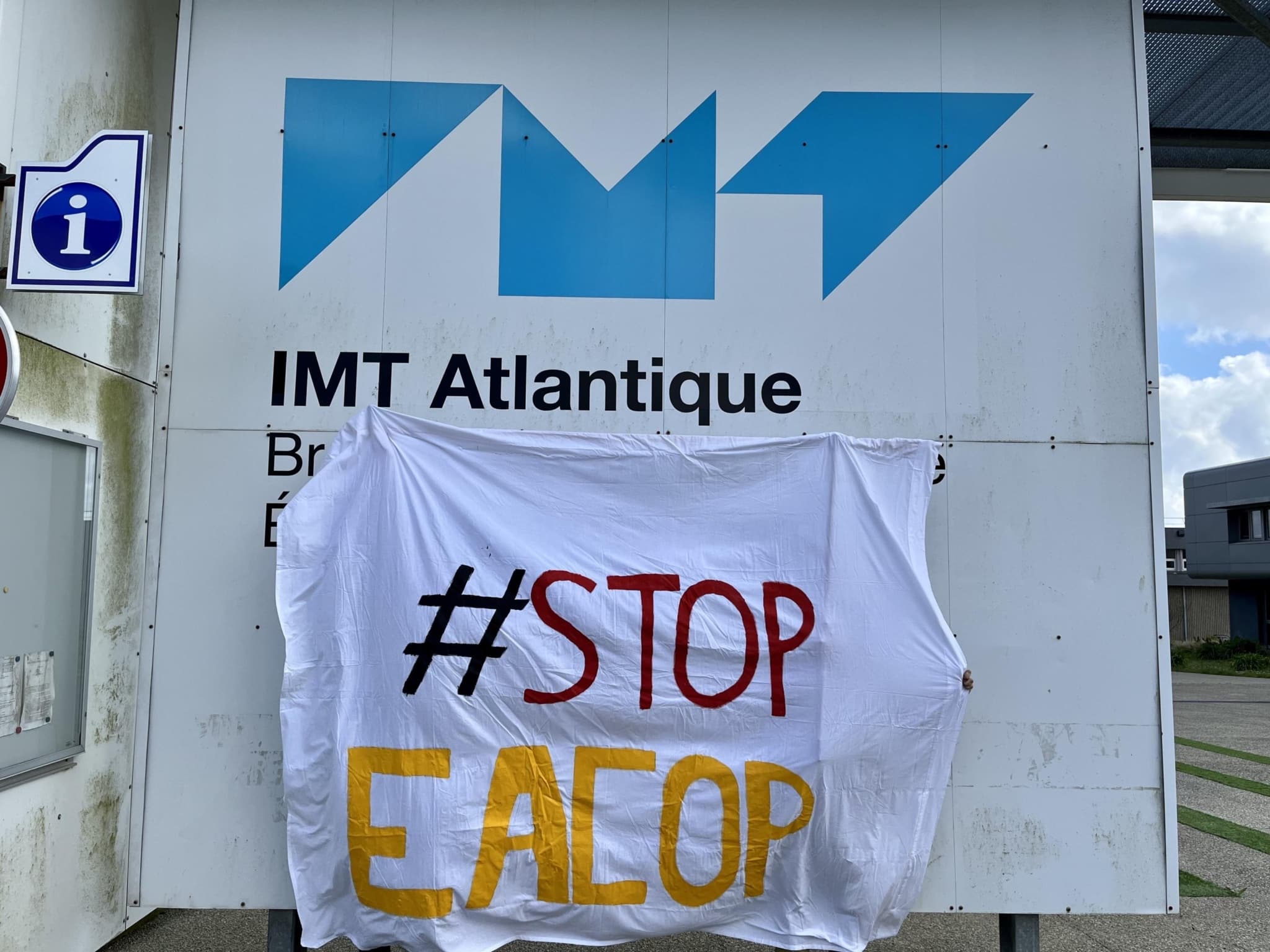 Les grandes écoles se rebiffent contre TotalEnergies