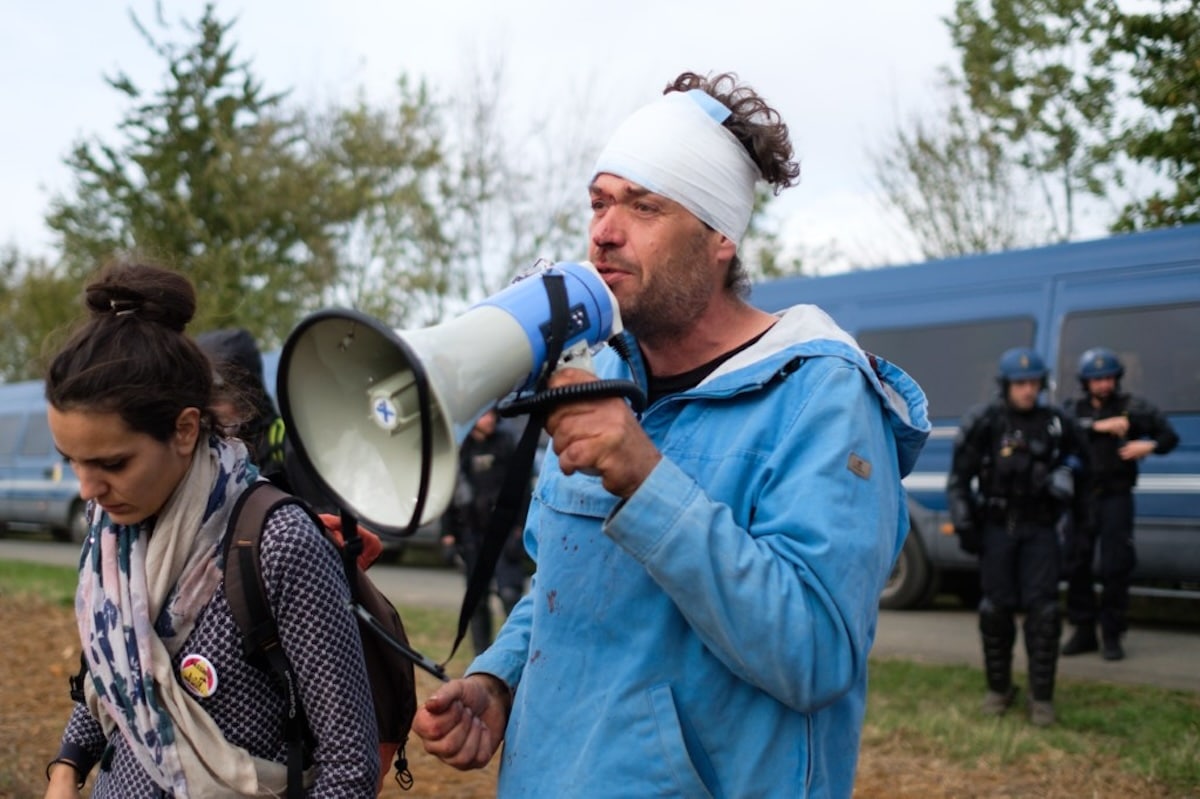 Julien Le Guet, opposant aux mégabassines : «Le gouvernement continue de laisser les agriculteurs s’enferrer dans leur système»