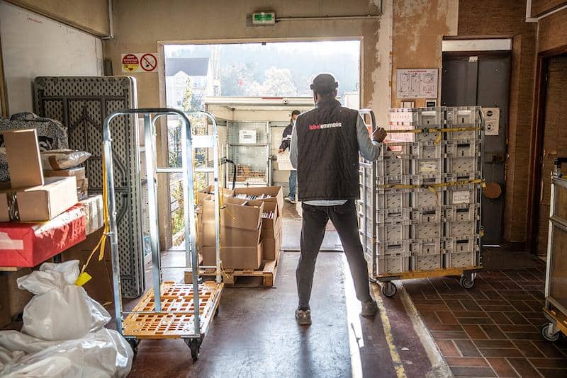 Label Emmaüs, l’alternative solidaire à Amazon