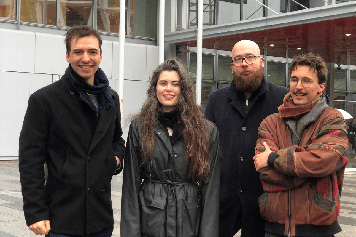 «On se sent petit face à LVMH» : le procès des activistes d’Extinction Rebellion pour «dégradation» de la fondation Louis Vuitton renvoyé