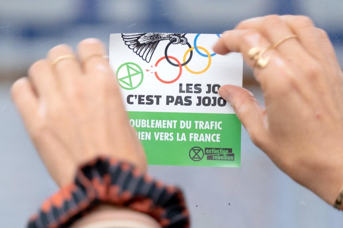 Alexis Baudelin, avocat d’Extinction Rebellion : «Les Jeux olympiques représentent un formidable terrain d’expérimentation pour toute une série d’outils juridiques, policiers ou de surveillance»