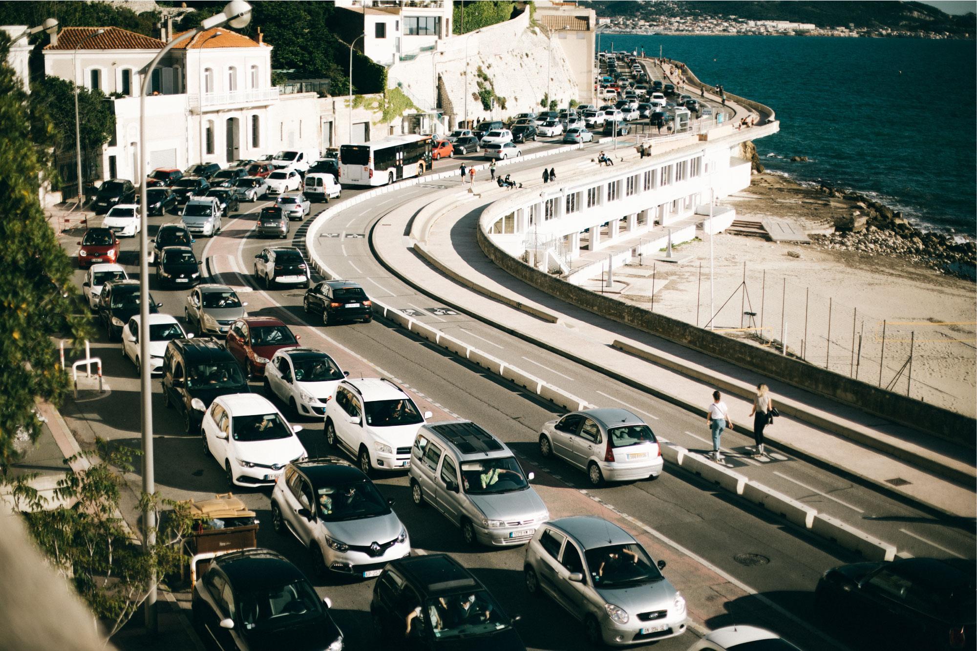 Les Français·es émettent encore dix tonnes de CO2 par an, cinq fois trop pour le climat