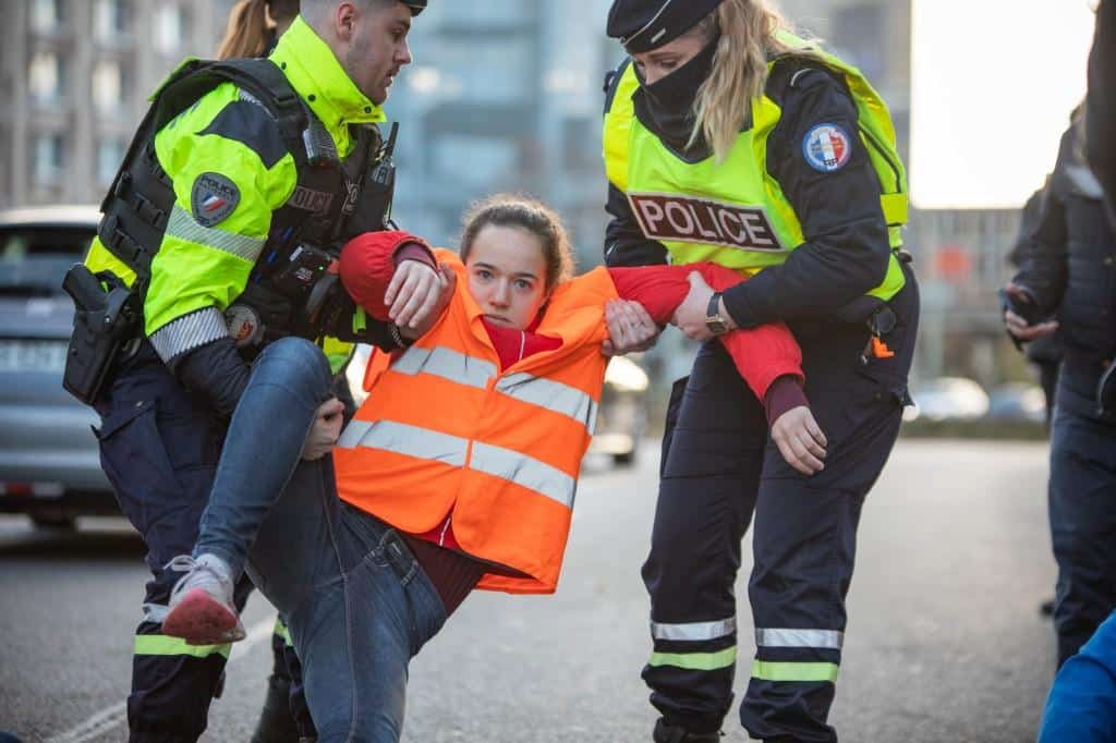D’Auch jusqu’à Londres, les désobéissants de Dernière rénovation et Just stop oil devant les tribunaux