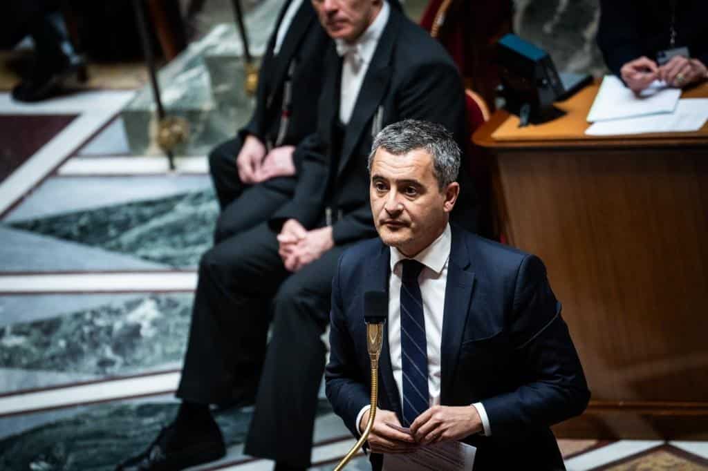 Interrogé par le Parlement sur les violences contre les manifestants, Gérald Darmanin se défausse encore sur l&rsquo;«ultra-gauche»