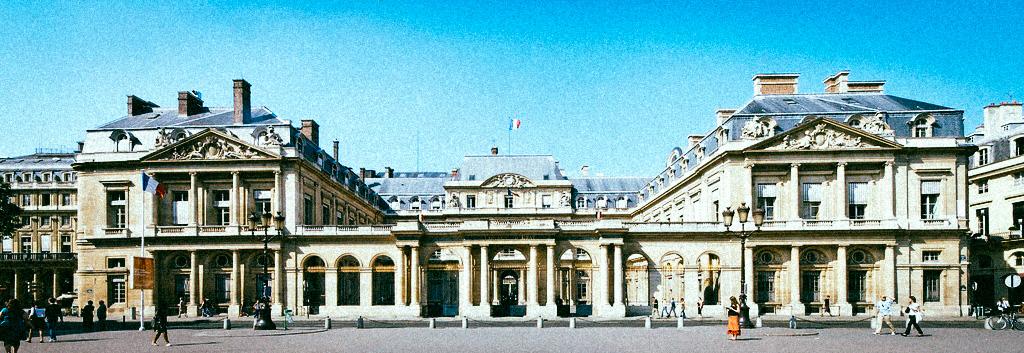 Au Conseil d’Etat, le gouvernement sommé d’agir pour le climat