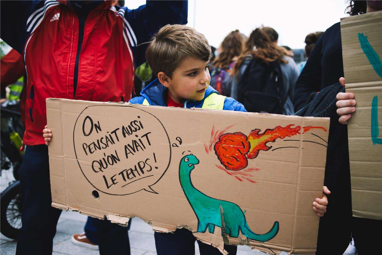 Face au succès de Don&rsquo;t look up, la société civile veut saisir la comète au bond