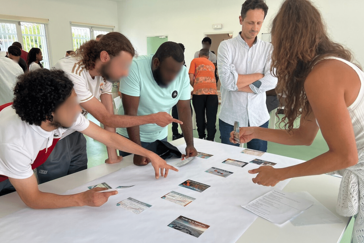 «C’est important d’aller toucher toutes les sphères de la société» : une Fresque du climat organisée en prison