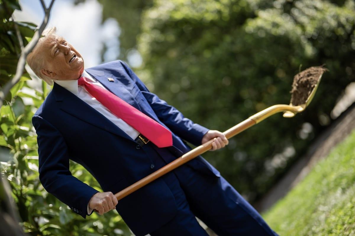 Donald Trump, 100 jours au pouvoir et des dingueries à la pelle : ses dix pires décisions depuis janvier